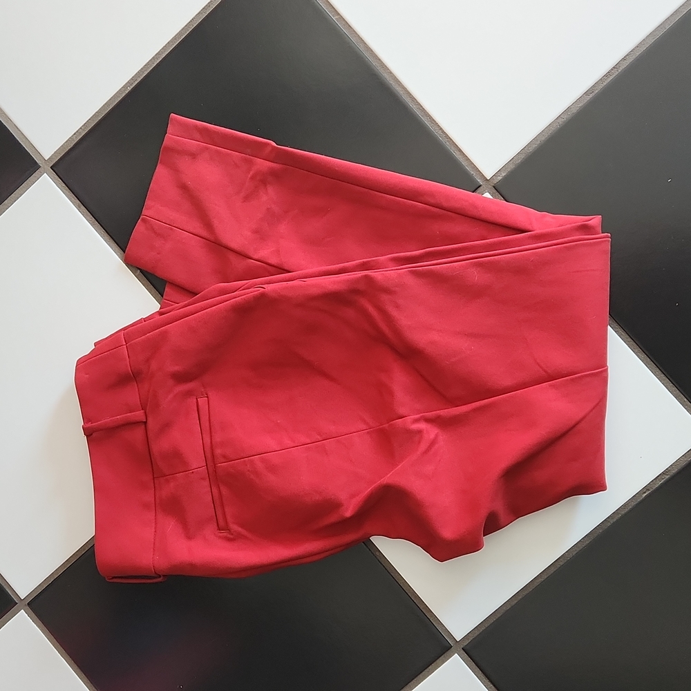 Loft Julie style cropped skinny red stretch dress pants